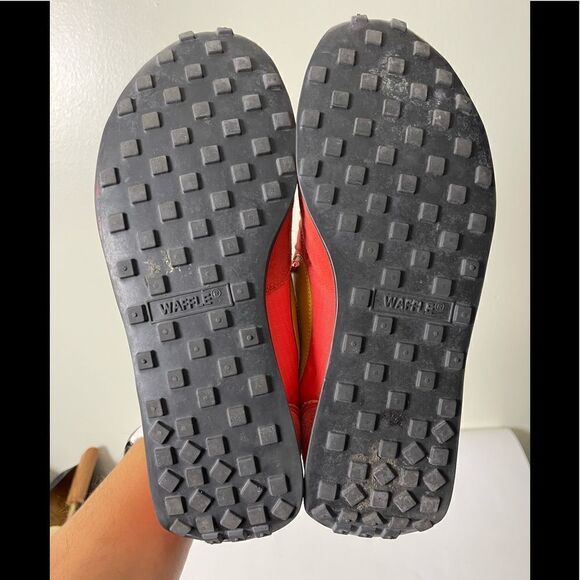 Mens Nike waffle sneaker shoes size 11 main image 7